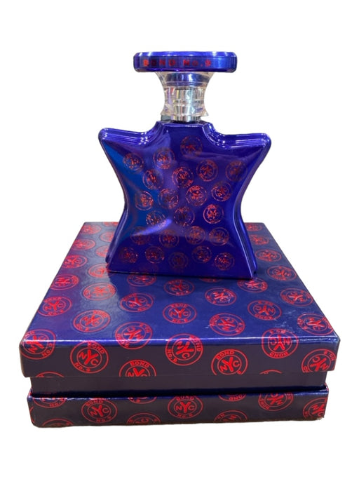 Bond no. 9 Blue & Red Glass Spray Lid Close Abstract Logo Perfume Blue & Red