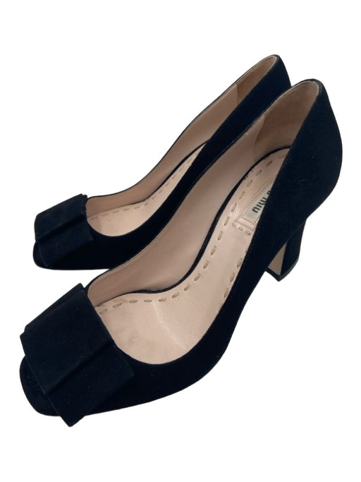 Miu Miu Shoe Size 38 Black Leather Block Heel Pumps Black / 38