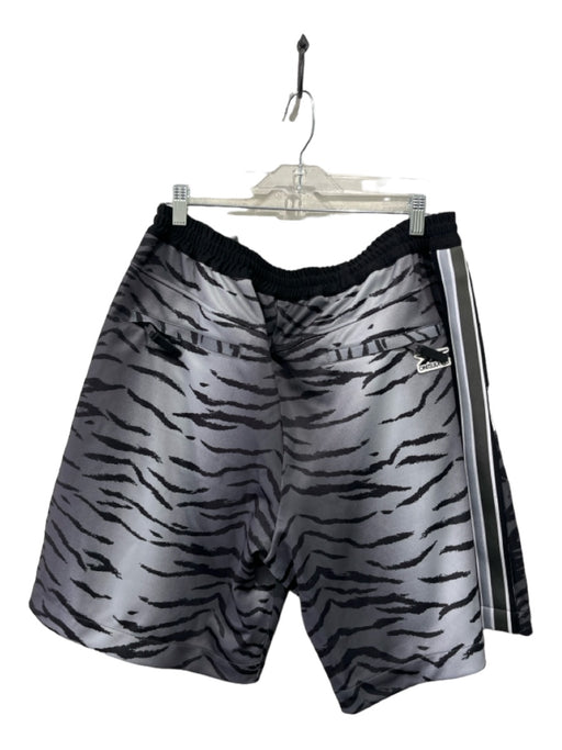 Onitsuka NWT Size XL Gray & White Synthetic Tiger Athleisure Men's Shorts XL