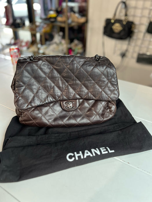 Chanel Brown Lambskin Quilted Acordian Shoulder Chain Logo Closure Bag