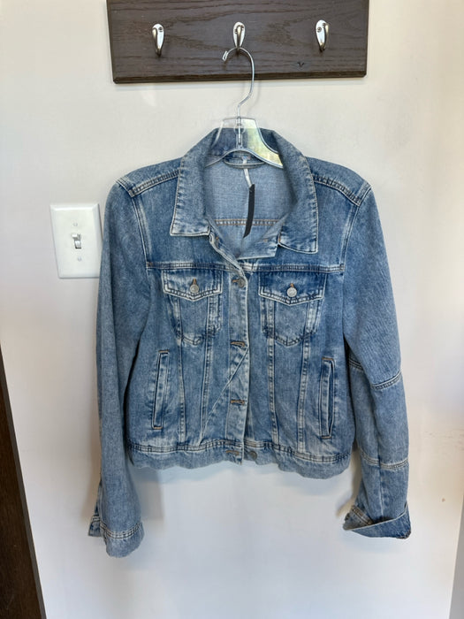 Free People Size M Med Light Wash Cotton Blend Long Sleeve Denim Jacket