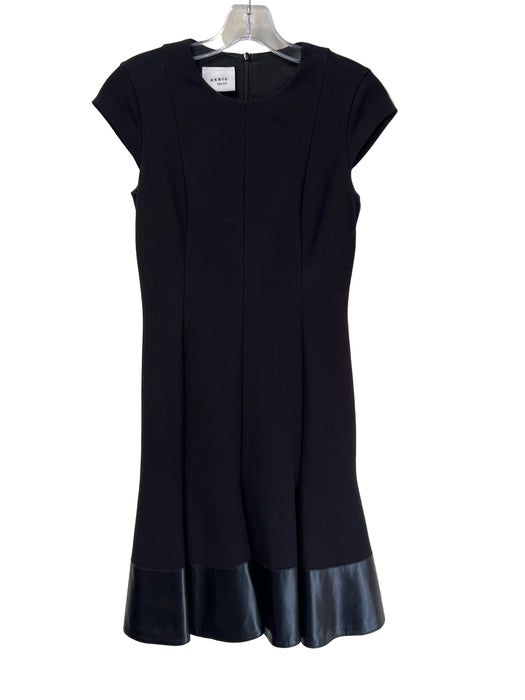 Akris Punto Size 4 Black Viscose Blend Crewneck Back Zip Cap Sleeve Dress