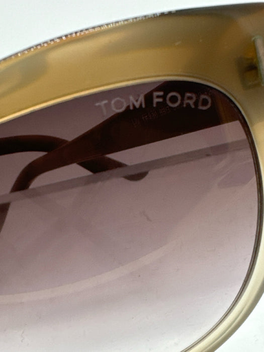 Tom Ford Brown Acetate One Button Cat Eye Ombre Sunglasses