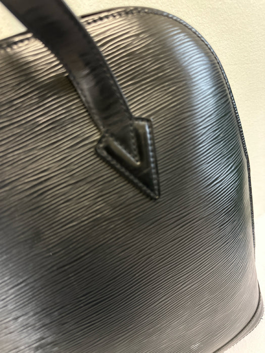 Louis Vuitton Black Leather Epi Zip Close Top Handle Shoulder Bag