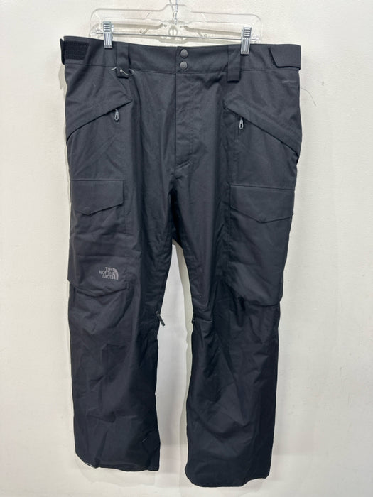 The North Face Size XL Black Synthetic Solid Skiing Men's Pants