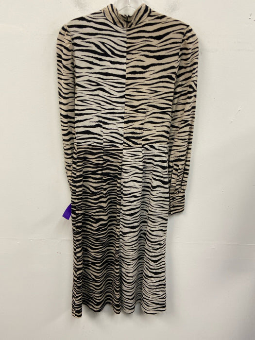A.L.C. Size 4 Cream White & Black Silk Blend Tiger Stripe Keyhole Front Dress