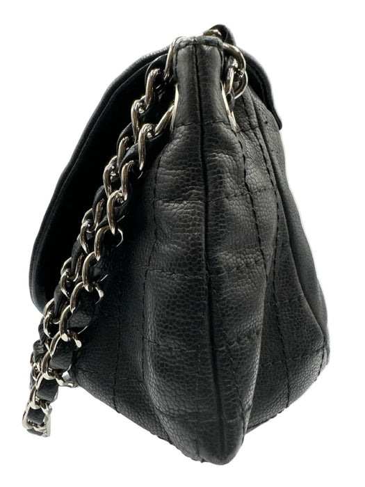 Chanel Black & Silver Caviar Leather Quilted Detail Chain Strap Shoulder Bag Bag