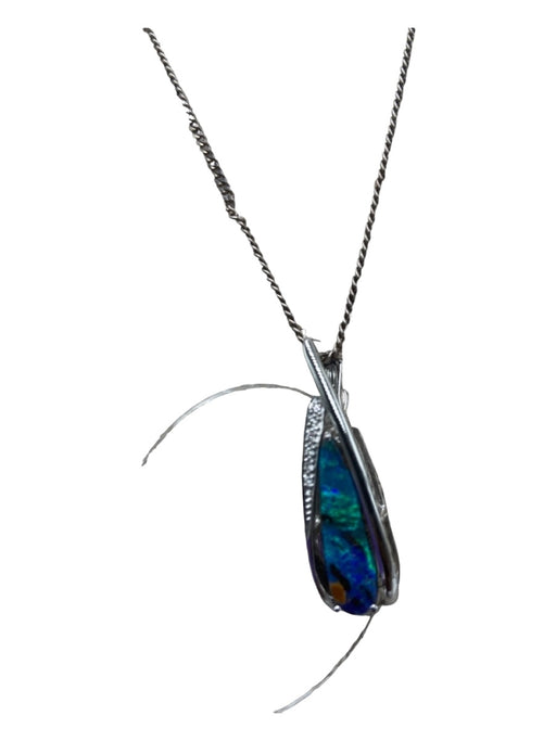 Silver & Blue 14k White Gold Teardrop Pendant Thin Chain Pave Bezel Necklace Silver & Blue