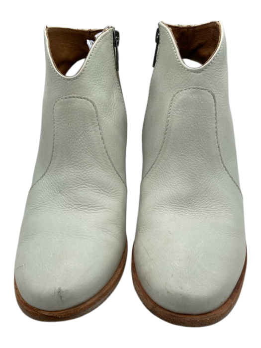 Frye Shoe Size 8 Cream White Leather Block Heel Ankle Side Zip Booties Cream White / 8