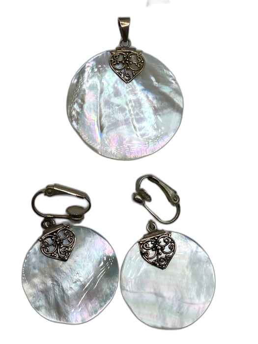 Annika Witt Silver & White 925 Silver Mother of Pearl Disc Filigree Jewelry Set Silver & White