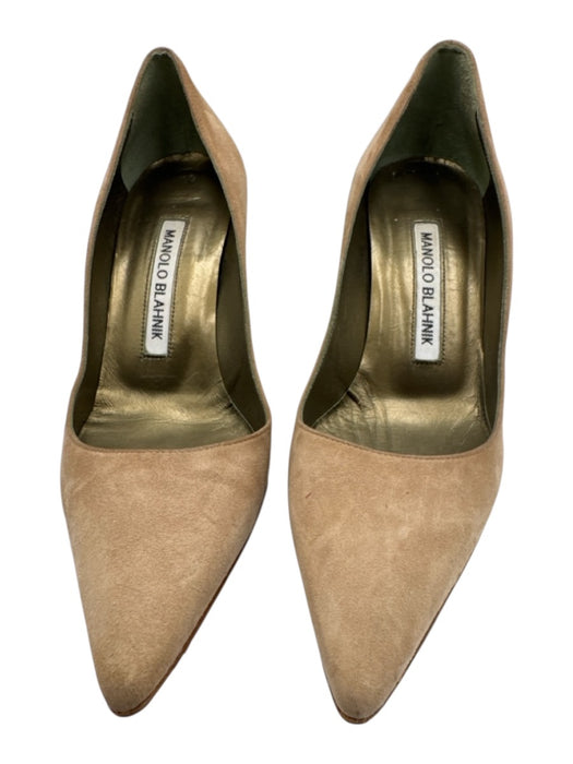 Manolo Blahnik Shoe Size 34.5 Beige Suede Pointed Toe Pumps Beige / 34.5