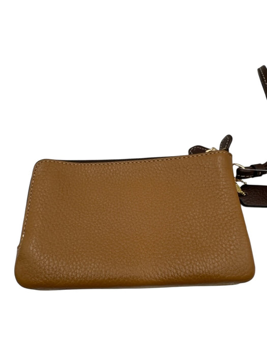 Coach Beige & Brown Leather Zippers Wristlet Beige & Brown