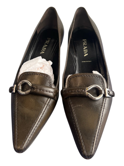 Prada Shoe Size 35.5 Olive Green Leather Silver Hardware Pointed Toe Pumps Olive Green / 35.5