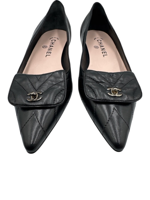 Chanel Shoe Size 38 Black Leather Pointed Toe Quilted Interlocking CC Pumps Black / 38