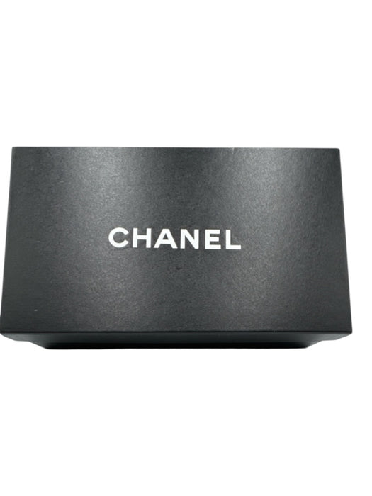 Chanel Shoe Size 38 Black Leather Pointed Toe Quilted Interlocking CC Pumps Black / 38