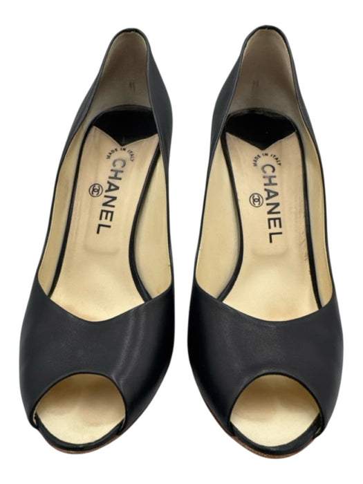 Chanel Shoe Size 42 Black Patent Leather Peep Toe Stiletto silver hardware Pumps Black / 42