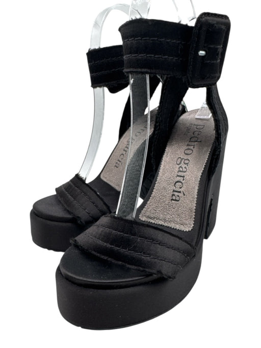 Pedro Garcia Shoe Size 36 Black Satin Ankle Buckle Fringe Platform Sandals Black / 36