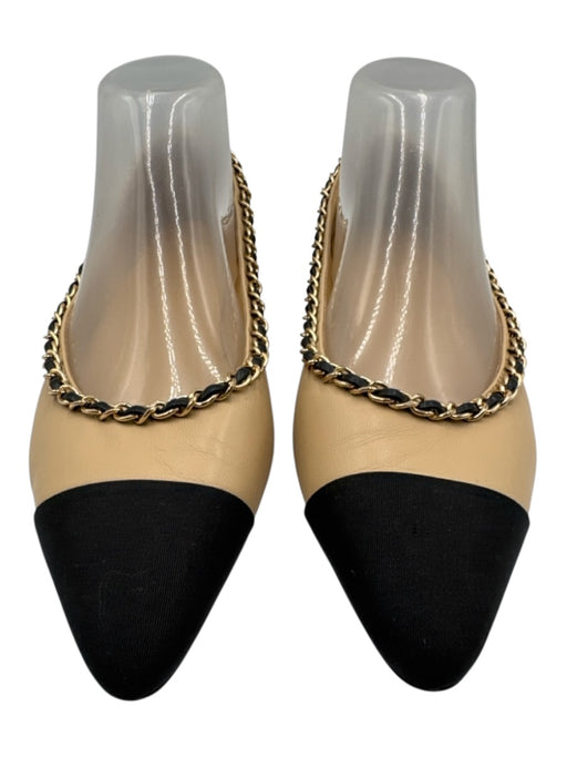 Chanel Shoe Size 39C Beige & Black Leather Cap Toe Gold Hardware Flats Beige & Black / 39C