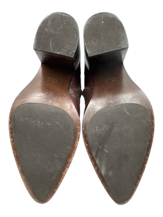 Frye Shoe Size 7.5 Brown Leather Pointed Toe Side Zip Stacked Heel Booties Brown / 7.5