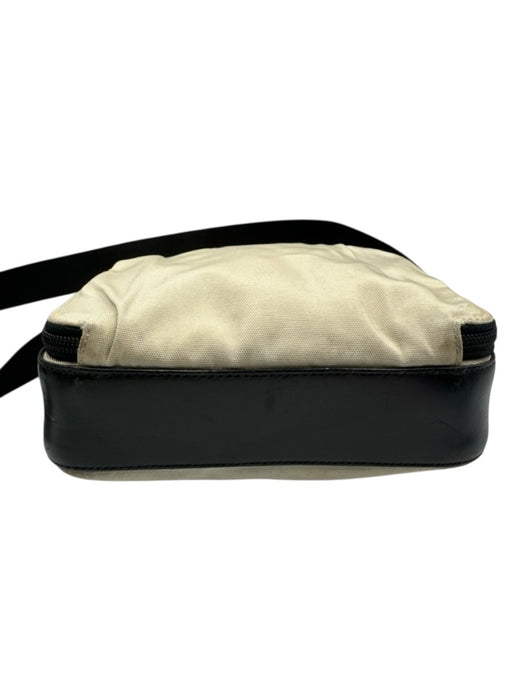 Gucci AS IS Beige & Black Nylon & Leather Zip Pockets Crossbody Men's Bag Beige & Black