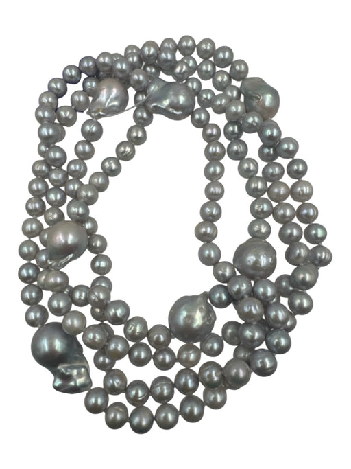 Light Gray Pearl Stationed Long Necklace Light Gray