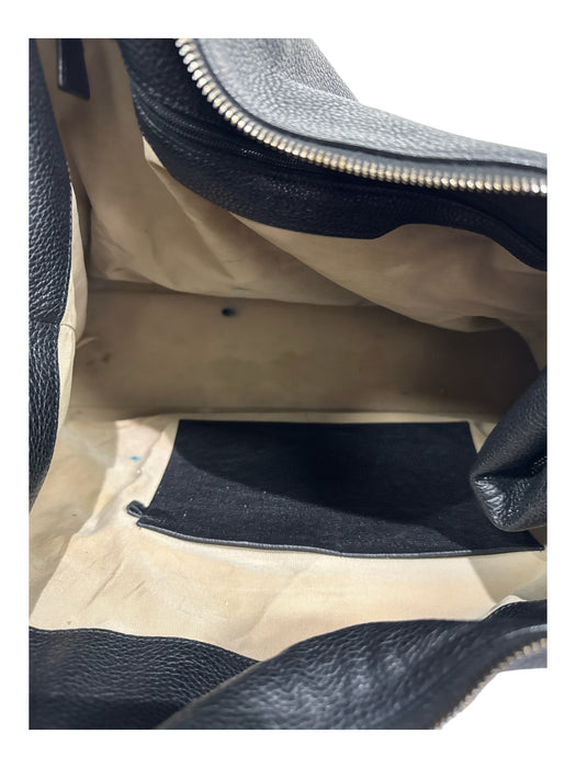 Akris Black Leather Pebbled Shoulder Bag Bag Black / Medium