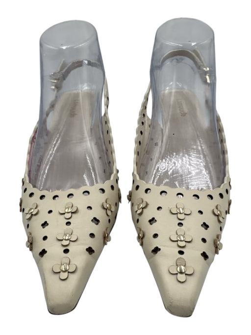 Larroude Shoe Size 8.5 Cream Leather Laser Cut Kitten Heel Flowers Pumps Cream / 8.5