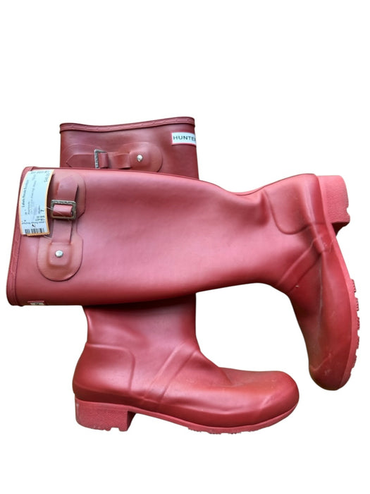 Hunter Shoe Size 7 Red Rubber Knee High Rainboots Red / 7