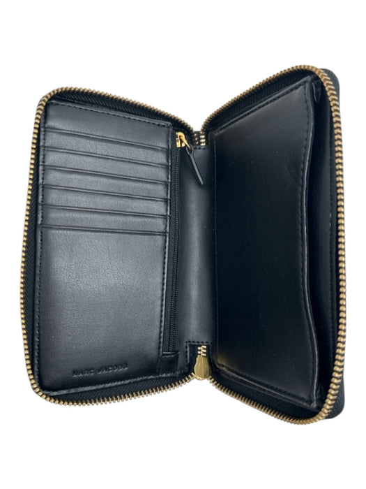 Marc Jacobs Black Leather Zipper Card Holder Gold Tone Hardware Wristlet Wallets Black