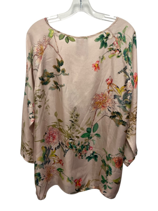 Johnny Was Size XL Light Pink, Green, & Multi Silk Long Sleeve Floral Print Top Light Pink, Green, & Multi / XL