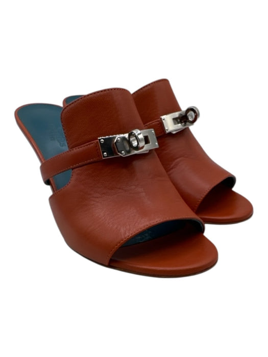 Hermes Shoe Size 38 Orange & Silver Leather Peep Toe Turn Lock Detail Sandals Orange & Silver / 38