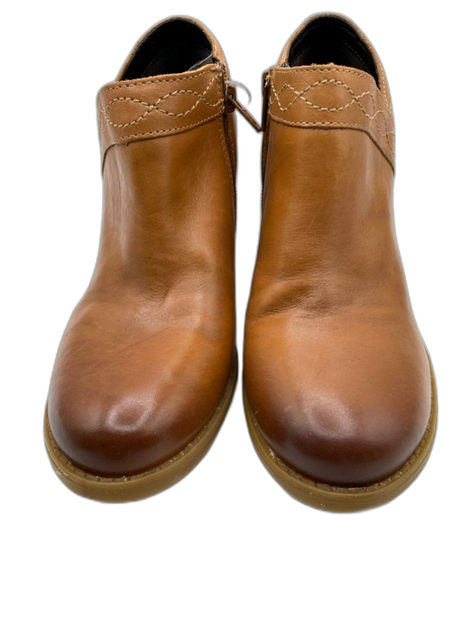 Earth Shoe Size 8 Brown Leather Side Zip Round Toe Stacked Heel Booties Brown / 8