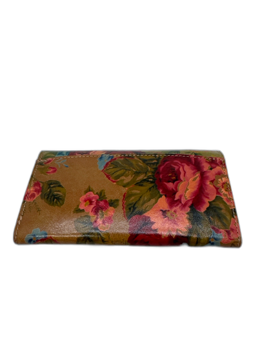 Patricia Nash Green, Red, Multi Leather Snap Closure Floral Print Wallets Green, Red, Multi