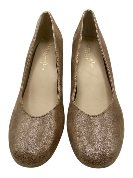 Bettye Muller Shoe Size 8M Champagne Leather Upper Shiny Round Toe Pumps Champagne / 8M