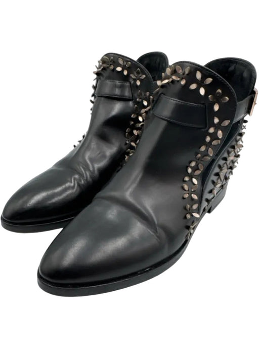 Alaia Shoe Size 36.5 Black & Rose Gold Leather Cut Out studded accents Booties Black & Rose Gold / 36.5