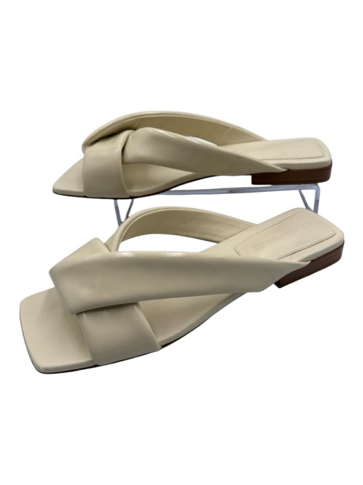 Bottega Veneta Shoe Size 40 Beige Leather Square Toe Box Inc. Sandals Beige / 40