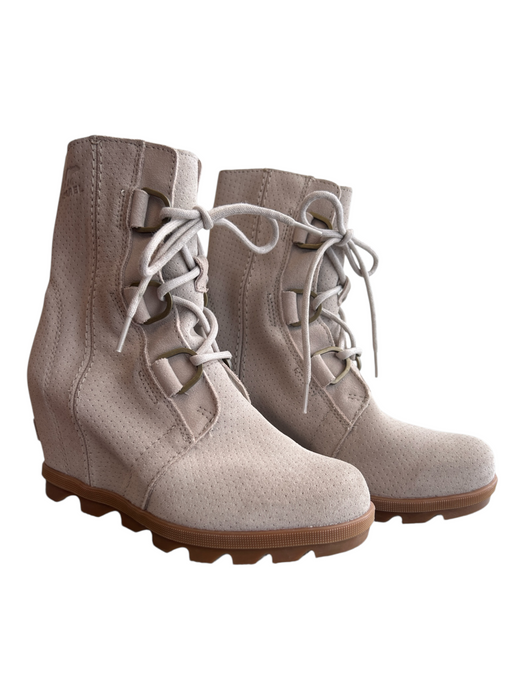 Sorel Shoe Size 6.5 Sand Suede Above Ankle Lace Up Built in Platform Boots Sand / 6.5
