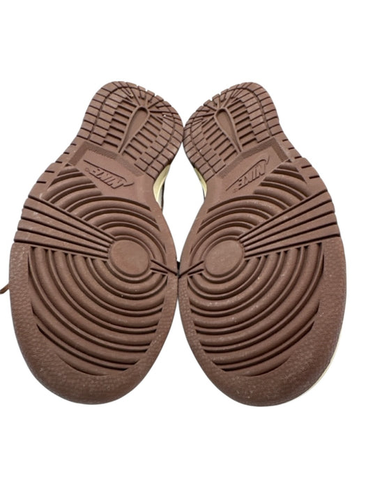 Nike Shoe Size 5.5 Brown & Cream Leather Perforated Round Toe Lace Up Sneakers Brown & Cream / 5.5