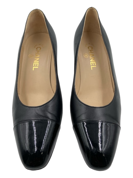 Chanel Shoe Size 38.5 Black Leather Cap Toe Block Heel Almond Toe Heels Black / 38.5