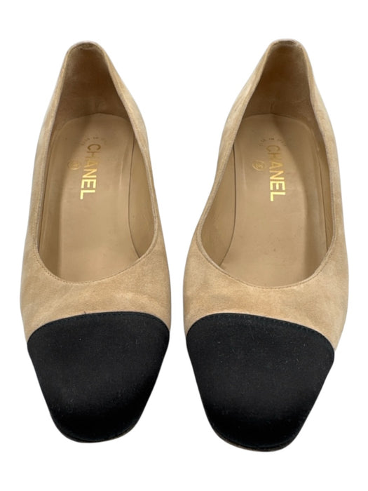 Chanel Shoe Size 38.5 Tan & black Suede Colorblock Block Heel CC Logo Pumps Tan & black / 38.5