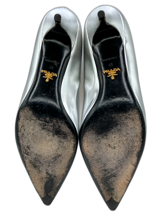 Prada Shoe Size 41 Silver Leather Pointed Toe Kitten Heel Pumps Silver / 41