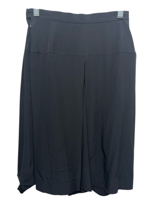 Chanel Boutique Size 34 Black Silk Pleat Detail Side Zip Skirt Black / 34
