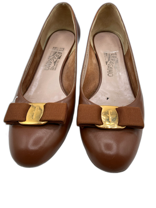 Salvatore Ferragamo Shoe Size 8 Brown Leather Bow detail Gold Hardware Flats Brown / 8