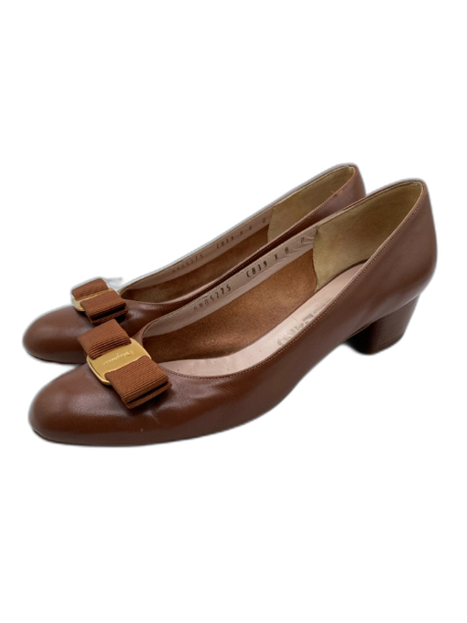 Salvatore Ferragamo Shoe Size 8 Brown Leather Bow detail Gold Hardware Flats Brown / 8