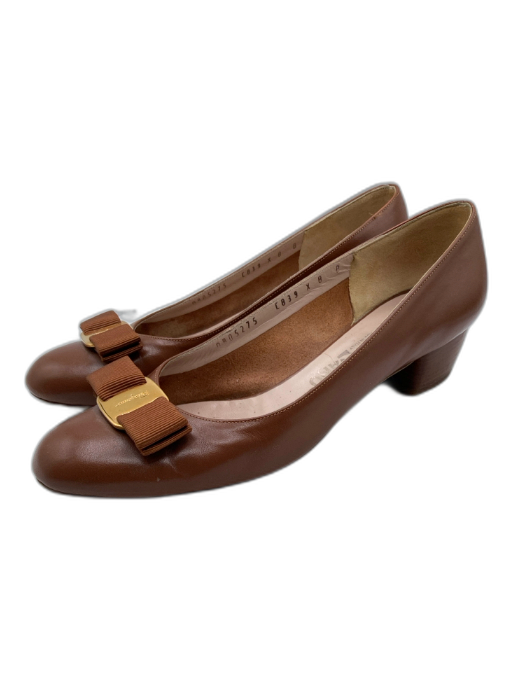 Salvatore Ferragamo Shoe Size 8 Brown Leather Bow detail Gold Hardware Flats Brown / 8