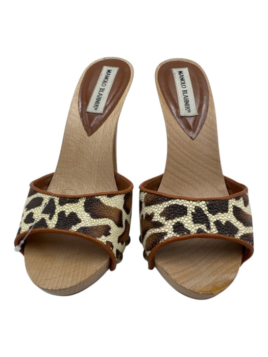 Manolo Blahnik Shoe Size 38 Brown, Cream, Beige, Gold Pebble Leather Sandals Brown, Cream, Beige, Gold / 38