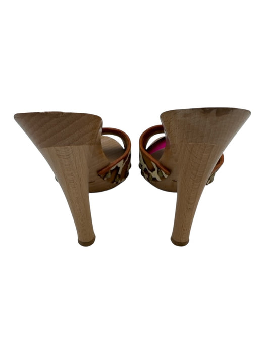 Manolo Blahnik Shoe Size 38 Brown, Cream, Beige, Gold Pebble Leather Sandals Brown, Cream, Beige, Gold / 38