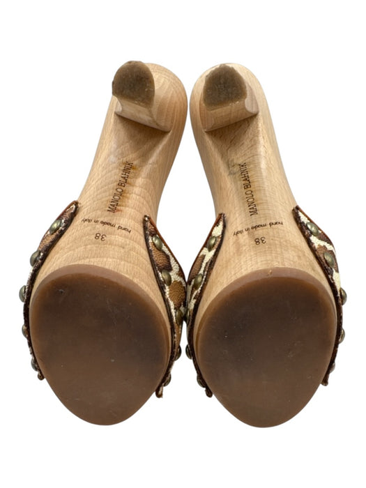 Manolo Blahnik Shoe Size 38 Brown, Cream, Beige, Gold Pebble Leather Sandals Brown, Cream, Beige, Gold / 38