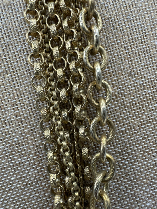 Oscar de la Renta Gold Metal Brushed Multistrand Chain Hinge Clasp Necklace