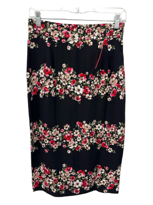 Dolce & Gabbana Size 40 Black, Red, White Viscose & Silk Floral Pencil Skirt Black, Red, White / 40